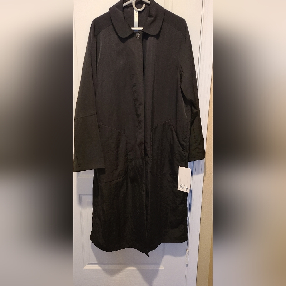 Lululemon Lightweight Collared A-Line Coat Size 12 in Black - Picture 9 of 13